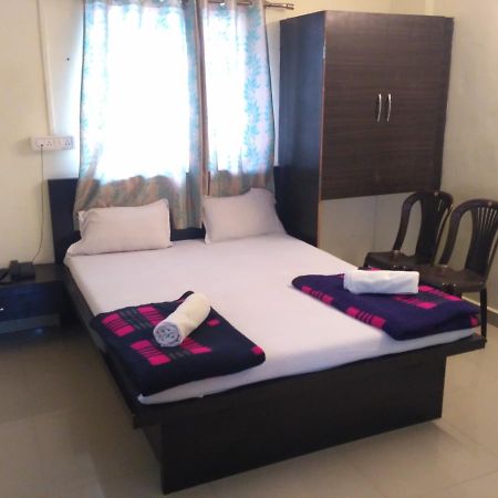 Ranjangaon Ganpati Hotel Morya Garden Ranjangaon מראה חיצוני תמונה