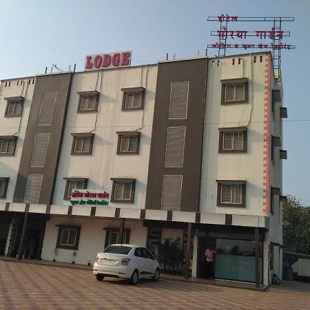 Ranjangaon Ganpati Hotel Morya Garden Ranjangaon מראה חיצוני תמונה