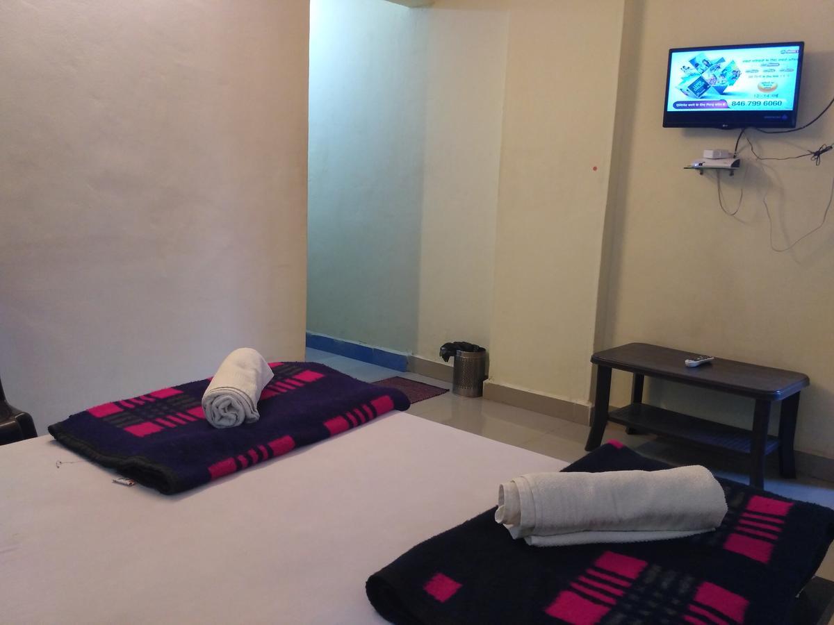 Ranjangaon Ganpati Hotel Morya Garden Ranjangaon מראה חיצוני תמונה